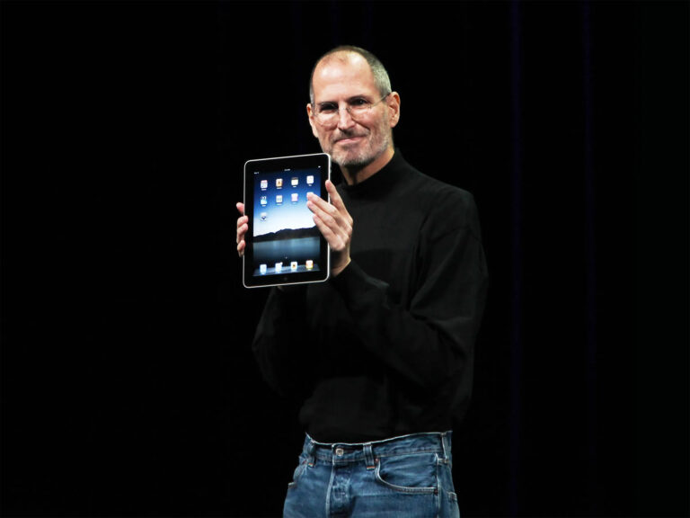 Heute vor 14 Jahren kam Apples erstes iPad auf den Markt und brachte dank Steve Jobs eine völlig neue Kategorie tragbarer Computer mit sich