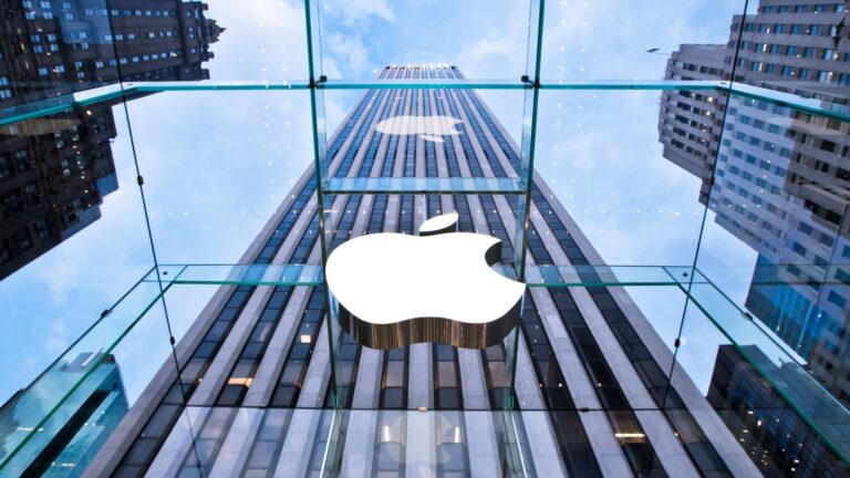 Apple könnte seinen Titel als „wertvollstes Unternehmen der Welt“ verlieren, wenn seine generativen KI-Dienste hinter den Erwartungen zurückbleiben, behauptet ein Analyst