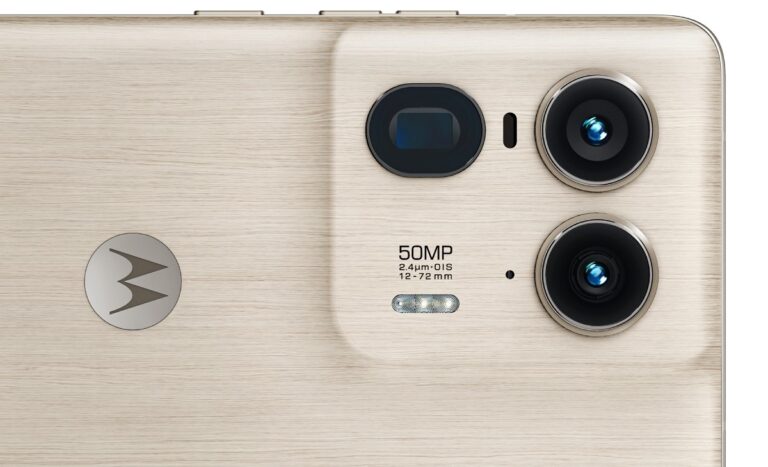Das Motorola Edge 50 Ultra ist vollgepackt mit Snapdragon 8s Gen 3, 50-Megapixel-Hauptkamera, 125 W kabelgebundenem Laden, 50 W kabellosem Laden und mehr